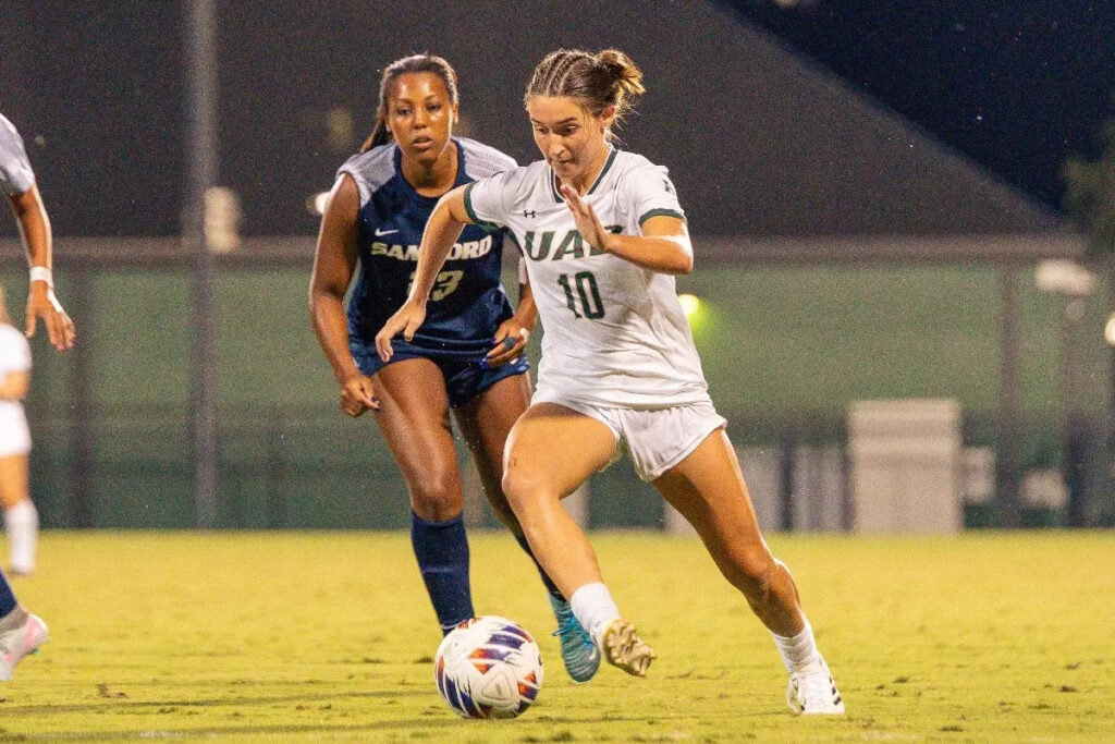 UAB forward Avery Berryman
