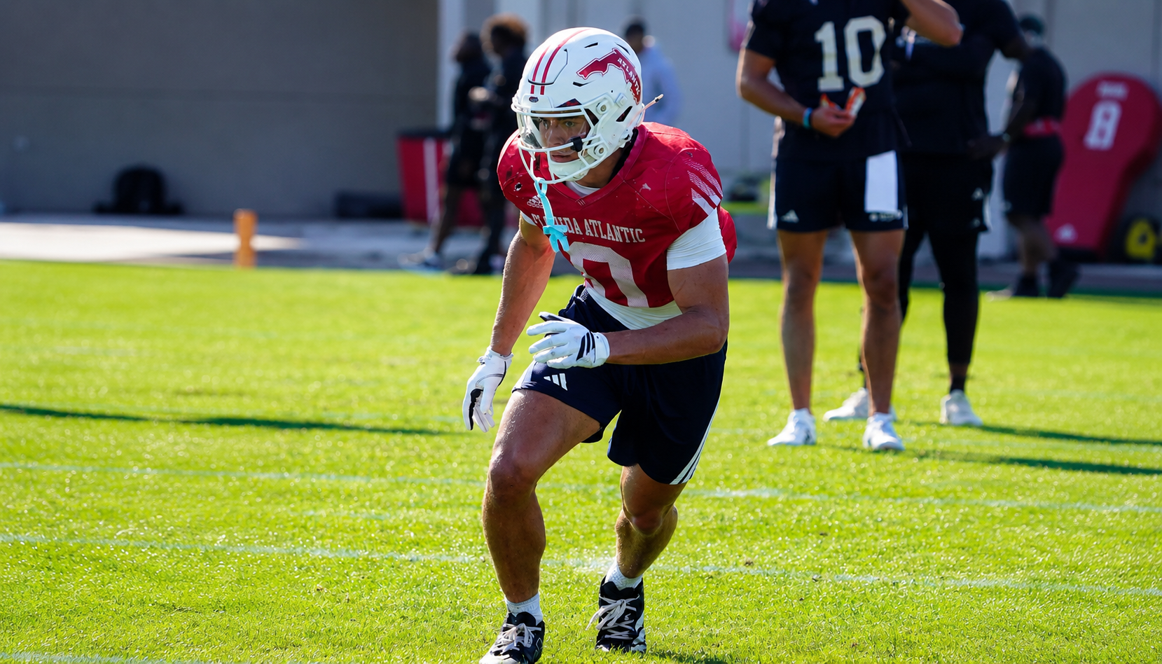 Florida Atlantic receiver Branden Hoch