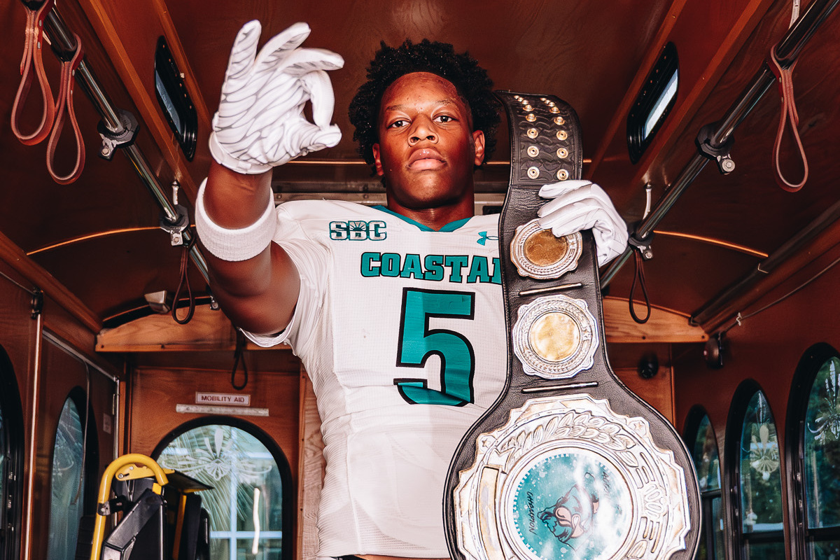 John Carroll Catholic High School (Fla.) tight end KJ Davis committed to Coastal Carolina