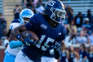 Georgia Southern wide receiver Taylor Bradshaw