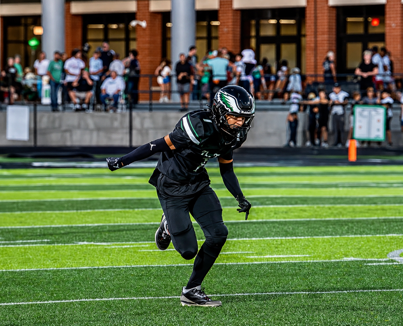 Orhcard Farm (Mo.) receiver/defensive back Brendan Hudzik