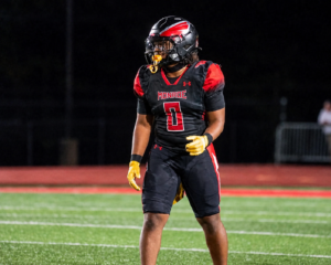 High School Football: Monroe (N.C.) Receiver Chris Robinson Starts Strong in Scrimmage Against Rock Hill Monroe (N.C.) wide receiver Chris Robinson