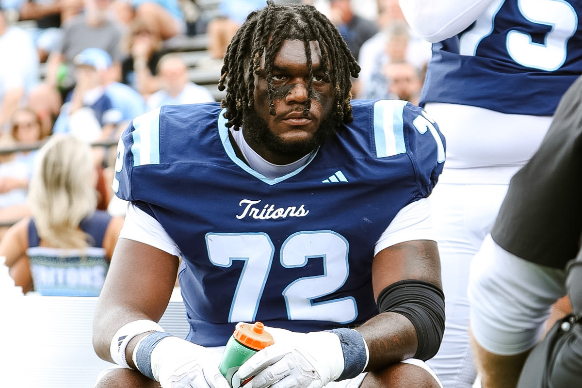 Iowa Central Community College offensive lineman Michael Smith II